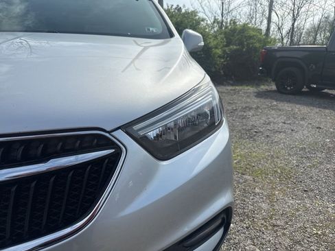 Used 2017 Buick Encore Preferred image 3