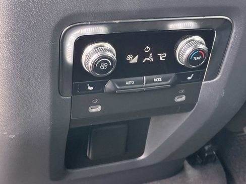 Used 2021 GMC Yukon XL Denali RWD image 22