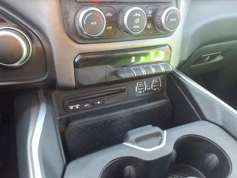 Used 2019 RAM 1500 Big Horn image 18