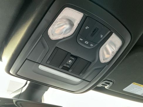 Used 2019 RAM 1500 Big Horn image 26