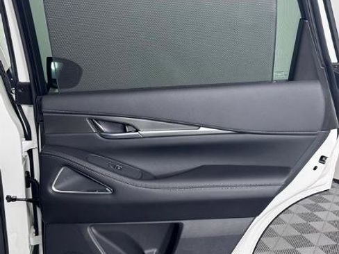 Certified 2025 INFINITI QX60 Luxe image 27