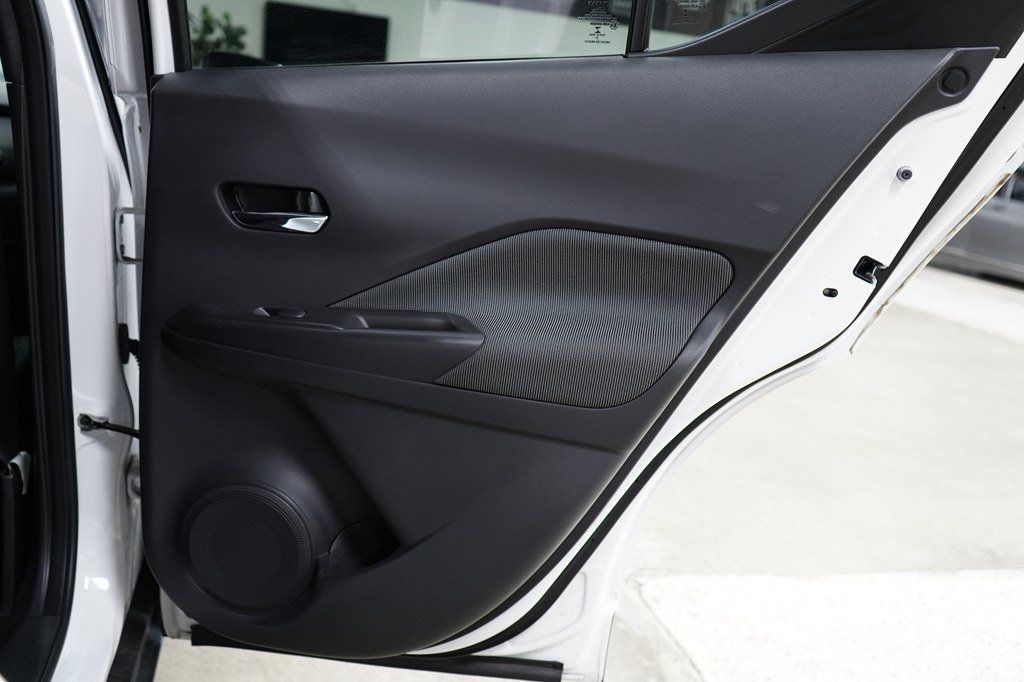 Used 2020 Nissan Kicks SV FWD image 24