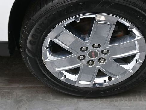 Used 2017 GMC Acadia Limited SLT image 30