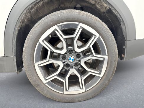 Used 2026 BMW X2 xDrive28i AWD/4WD image 25