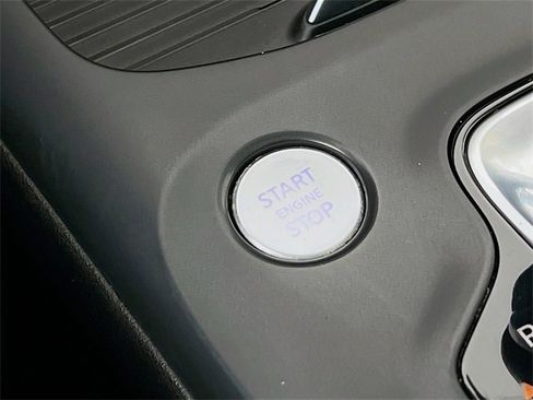 Used 2021 INFINITI QX50 Luxe image 16