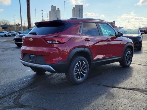New 2026 Chevrolet TrailBlazer LT image 2