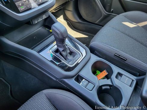 Certified 2025 Subaru Forester Premium AWD/4WD image 24