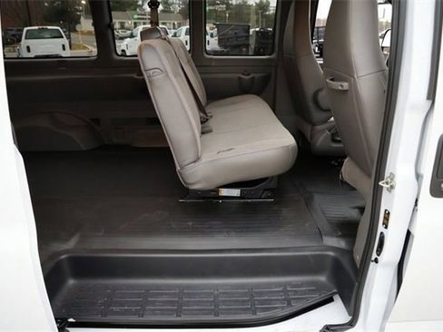 New 2024 Chevrolet Express 2500 image 15