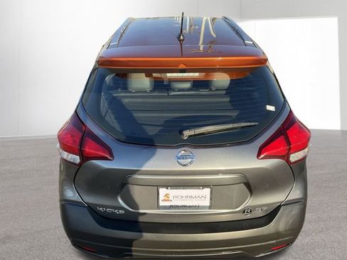 Used 2019 Nissan Kicks SR w/ SR Premium Package image 29