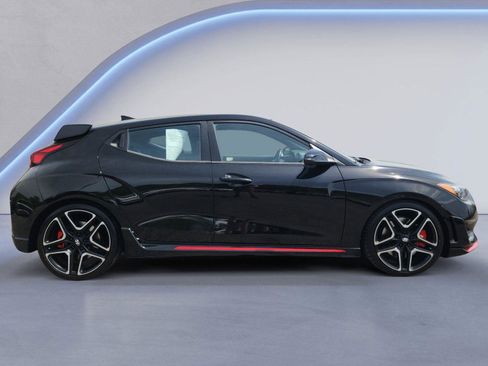Used 2020 Hyundai Veloster N w/ Performance Package FWD image 2