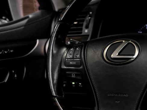 Used 2014 Lexus LS 460 w/ Comfort Package RWD image 15