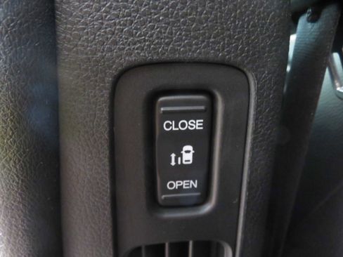 Used 2024 Honda Odyssey EX-L image 19