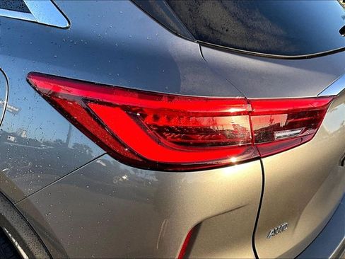 Used 2021 INFINITI QX50 Luxe w/ Cargo Package image 29