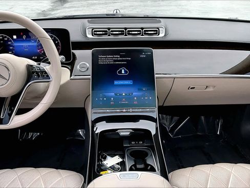 Used 2022 Mercedes-Benz S 500 4MATIC image 6