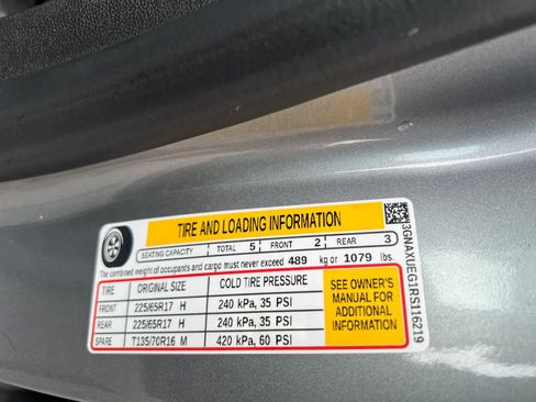 Used 2024 Chevrolet Equinox LT AWD/4WD image 6