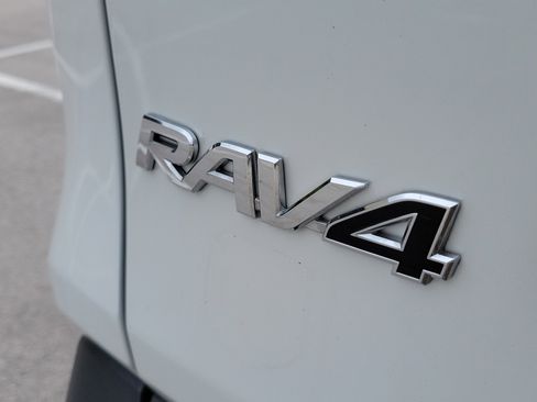 Used 2024 Toyota RAV4 Limited w/ Advanced Technology Package AWD/4WD image 10