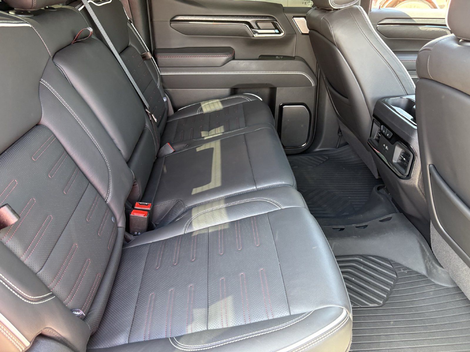 Used 2024 GMC Sierra 1500 AT4X w/ AT4X AEV Edition AWD/4WD image 16