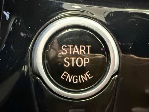 Used 2018 BMW 540i xDrive image 20