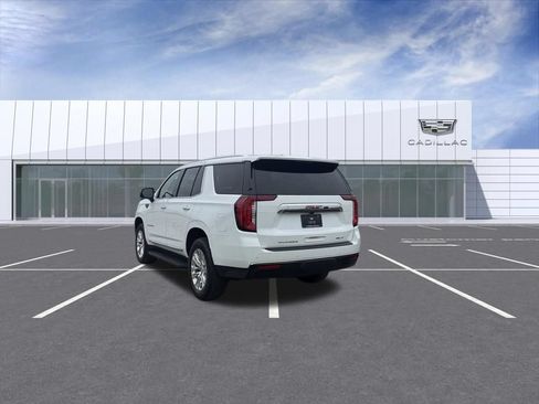 Used 2024 GMC Yukon SLT w/ SLT Premium Package AWD/4WD image 11