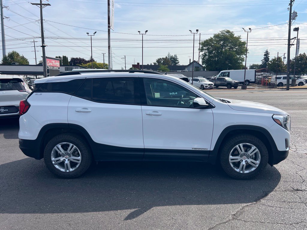 Used 2018 GMC Terrain SLE AWD/4WD image 8