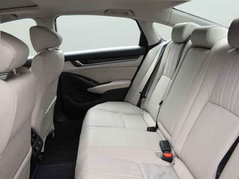 Used 2021 Honda Accord EX-L image 26