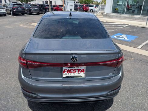 New 2025 Volkswagen Jetta SE image 6
