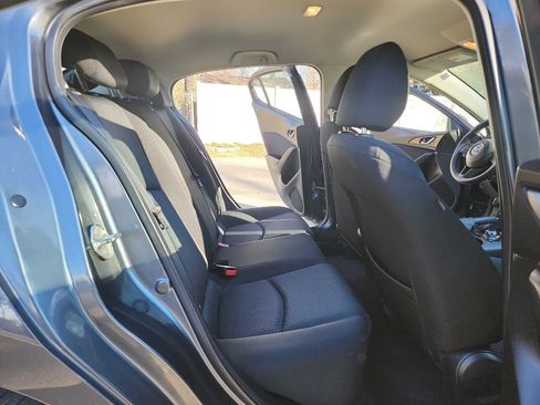 Used 2016 MAZDA MAZDA3 i Sport image 25