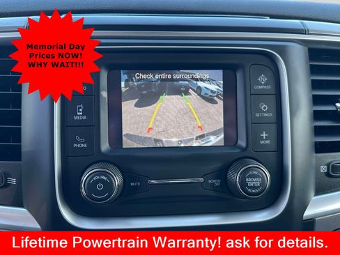Used 2024 RAM 1500 Classic SLT AWD/4WD image 11