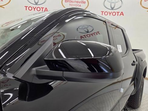 New 2026 Toyota Tacoma TRD Off-Road AWD/4WD image 15