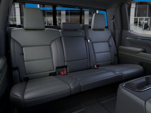 New 2026 Chevrolet Silverado 1500 ZR2 image 17