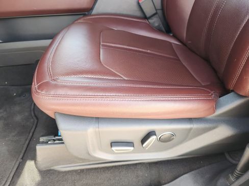 Certified 2024 Ford Expedition Limited image 23