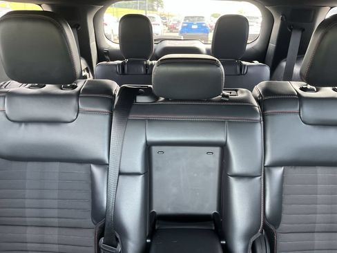 Used 2025 Ford Explorer ST-Line w/ ST-Line Street Pack AWD/4WD image 22