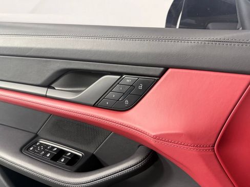 Certified 2024 Porsche Taycan 4S AWD/4WD image 19