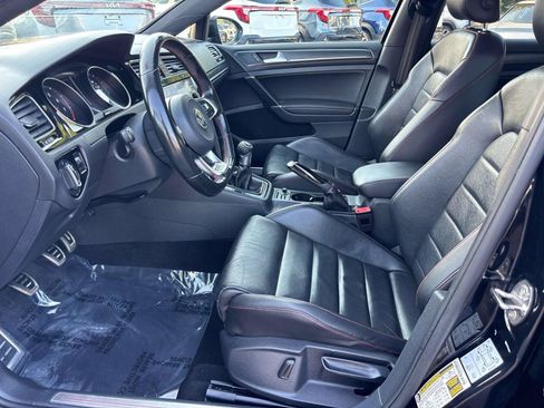 Used 2021 Volkswagen GTI SE FWD image 10