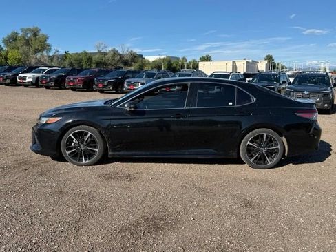 Used 2018 Toyota Camry XSE w/ Driver Assist Package FWD image 2
