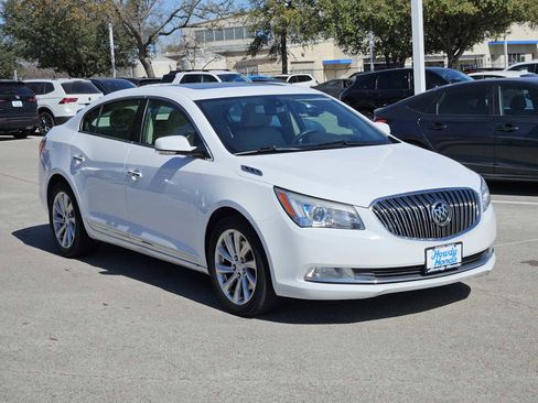 Used 2016 Buick LaCrosse Leather image 3