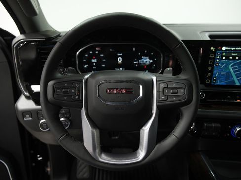 New 2026 GMC Sierra 1500 Elevation image 24