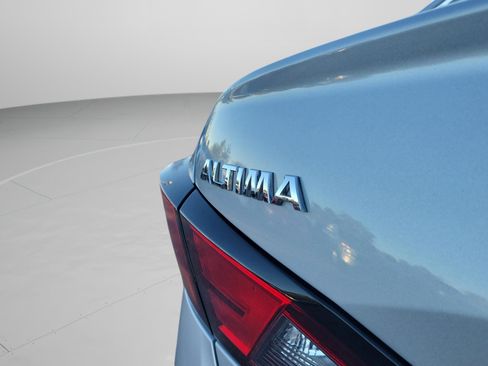 Certified 2022 Nissan Altima 2.5 SV image 32