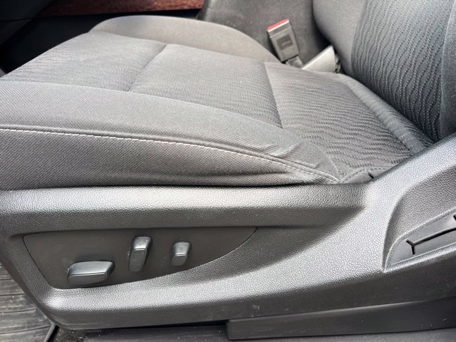 Used 2018 GMC Yukon SLE w/ Convenience Package AWD/4WD image 24
