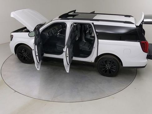 Certified 2025 Ford Expedition Max Platinum w/ Stealth Appearance Package AWD/4WD image 57