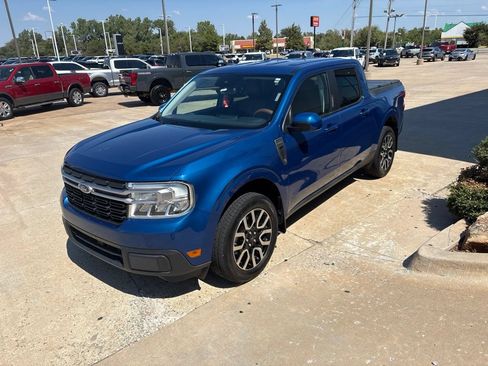 Used 2023 Ford Maverick Lariat FWD image 8