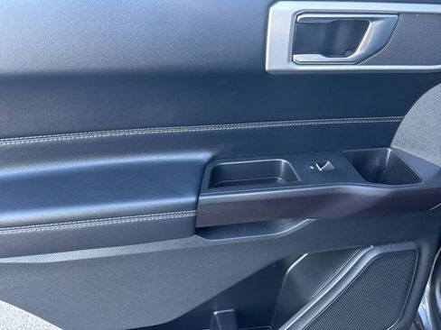 Used 2020 Ford Explorer XLT w/ Equipment Group 202A image 33