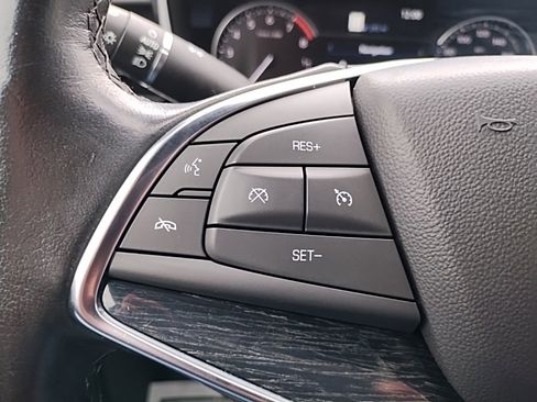 Used 2023 Cadillac XT5 Premium Luxury image 32