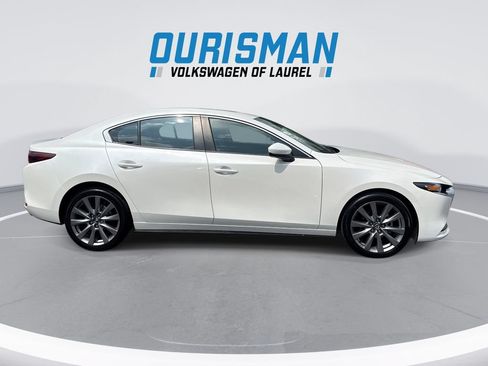 Used 2024 MAZDA MAZDA3 s FWD image 9