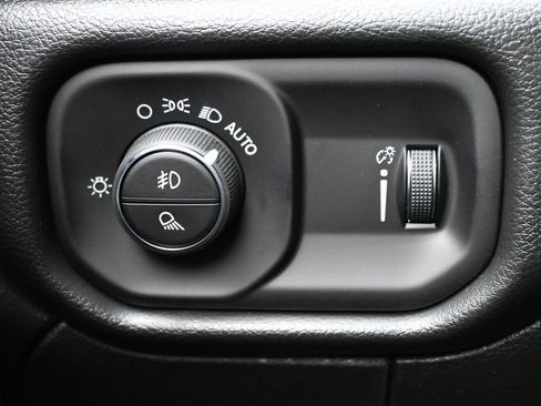 New 2026 RAM 2500 Tradesman AWD/4WD image 22