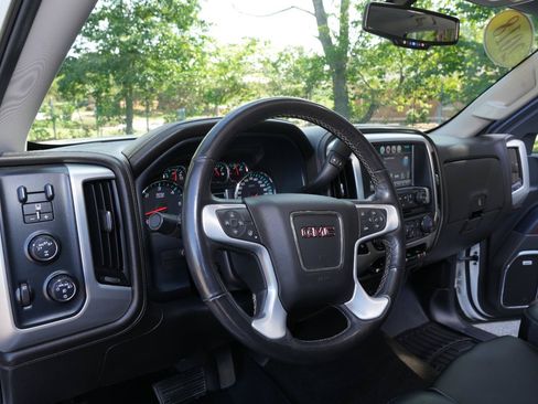 Used 2018 GMC Sierra 1500 SLT w/ SLT Premium Package AWD/4WD image 21