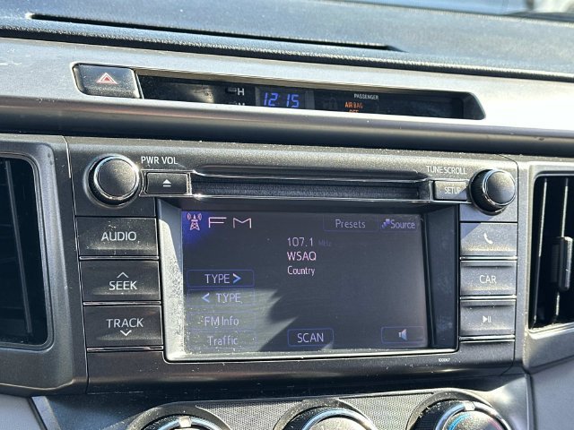 Used 2013 Toyota RAV4 LE FWD image 25