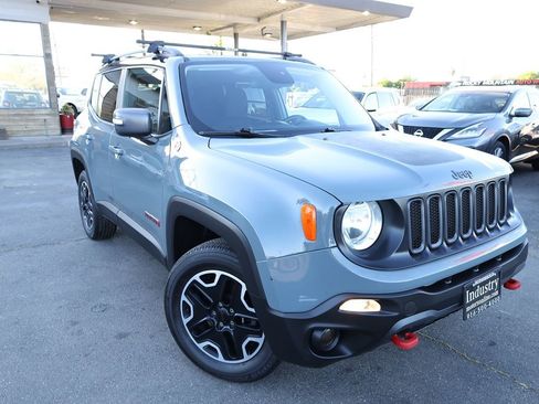Used 2015 Jeep Renegade Trailhawk w/ Popular Equipment Group image 2