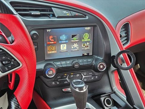 Used 2016 Chevrolet Corvette Z06 w/ 3LZ Preferred Equipment Group RWD image 12