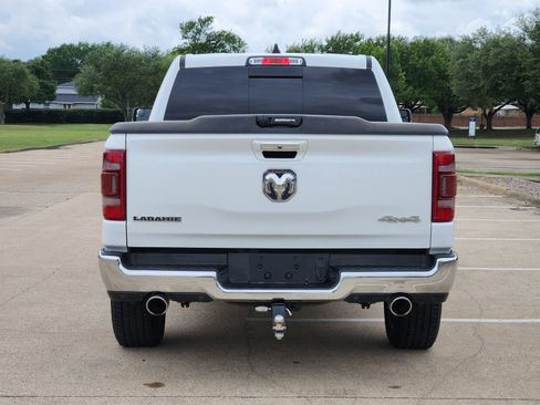 Used 2022 RAM 1500 Laramie AWD/4WD image 5